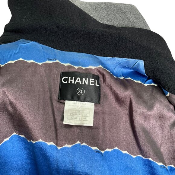 CHANEL 2005 COCO CC Logo Crest Jacket Size 40 - Picture 4 of 6